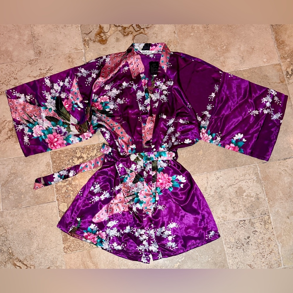 Oriental Peacock & Roses Robe Deep Purple NEW